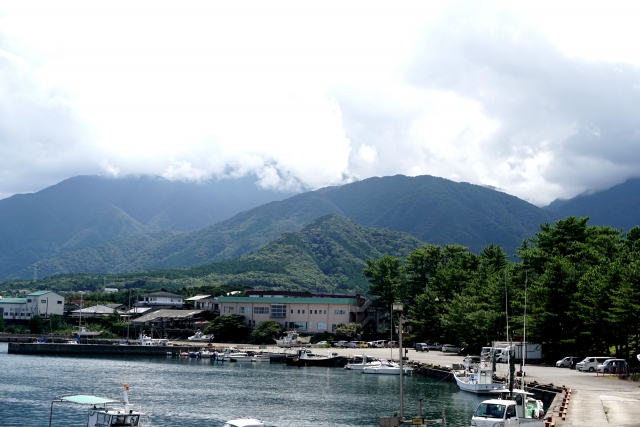屋久島旅行にレンタカーは必須？島内の移動手段や送迎付きおすすめツアーをご紹介！