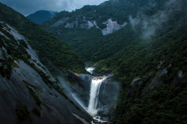 屋久島の滝ランキング！観光で外せない絶景＆アクセス情報まとめ