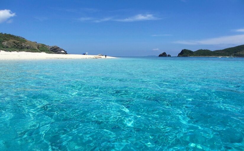 白い砂浜