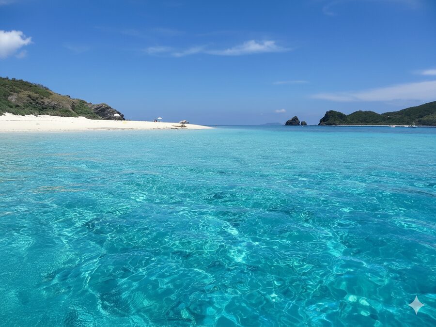 石垣島の透明な海と白砂ビーチが広がる絶景