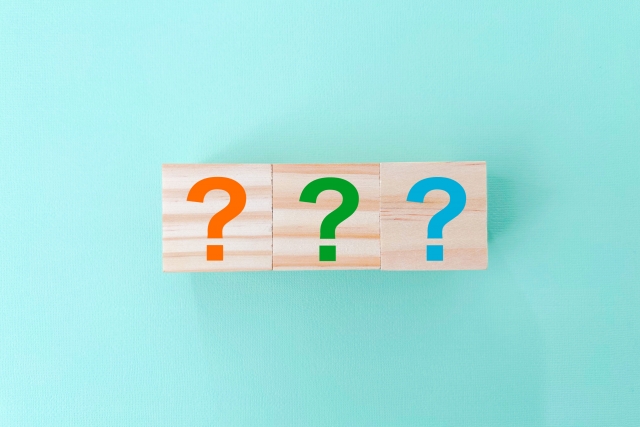 屋久島　花崗岩　はてなマーク