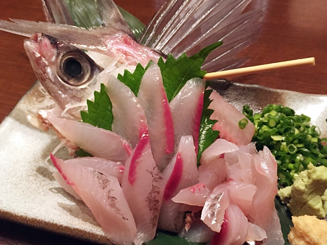 飛び魚　刺身